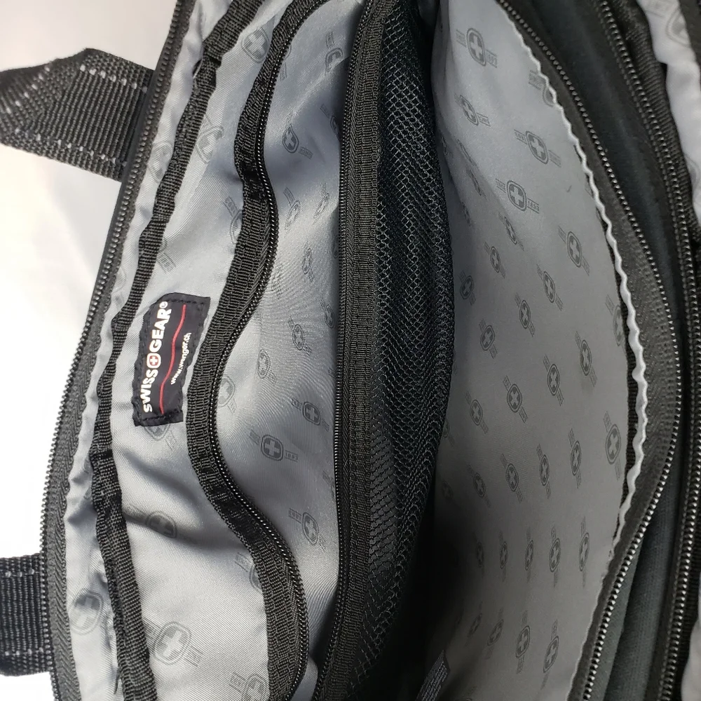 SwissGear Wegner Shepra Black Loptop Case